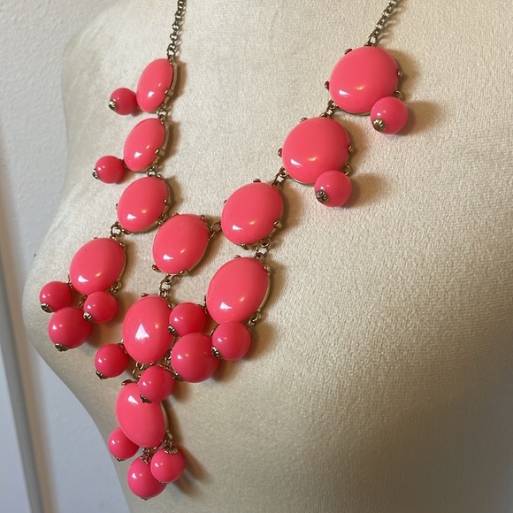 Pink Bubble Necklace - Picture 2 of 2